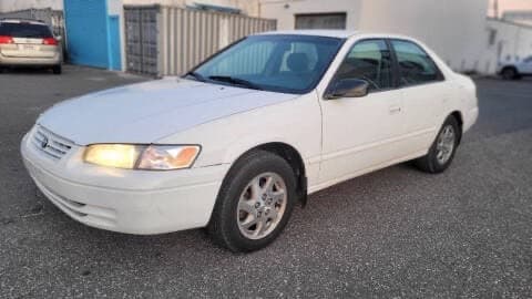 1999 Toyota Camry LE