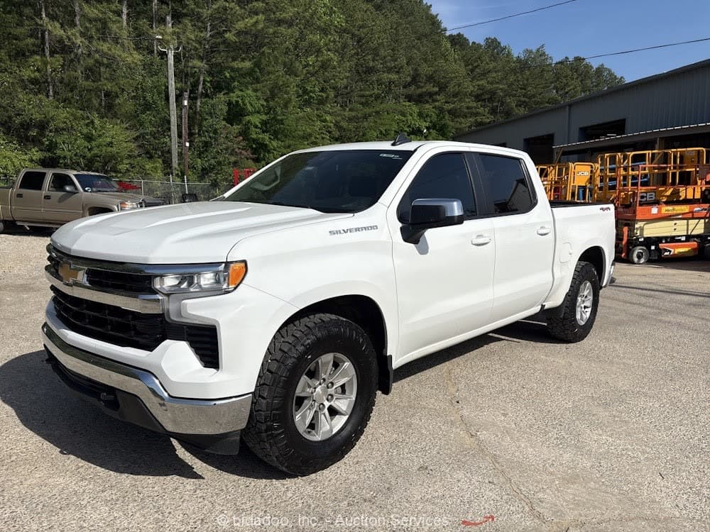 2023 Chevrolet Silverado 1500 LT